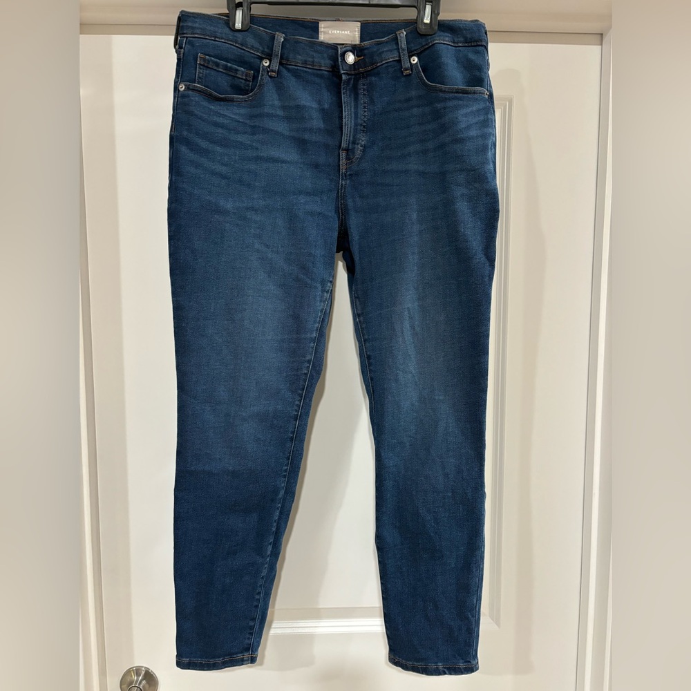 Everlane Blue Jeans midrise 33 regular